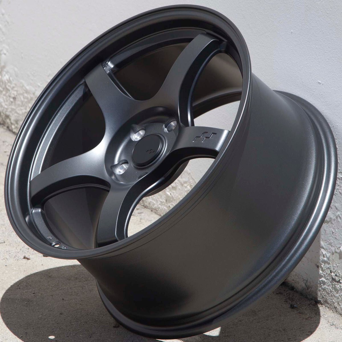 Circuit Performance CSF5 Matte Gunmetal 5x114.3 | 18x9.5 | +38mm / 6.75