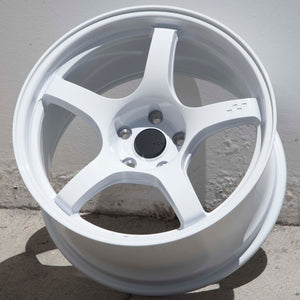 Circuit Performance CSF5 Gloss White 5x120 | 18x9.5 | +12mm / 5.72