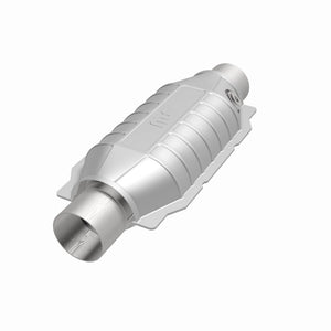 MagnaFlow Universal Catalytic Converter 2.00 inch with single O2 OEM