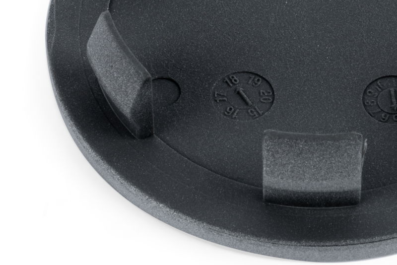 APR Center Cap (Use w/Flow Formed Wheels) - Static - Silver