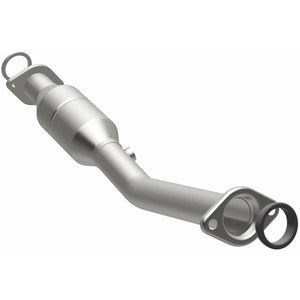 MagnaFlow Direct Fit Catalytic Converter 2011-2015 Juke L4 1.6 OEM Underbody