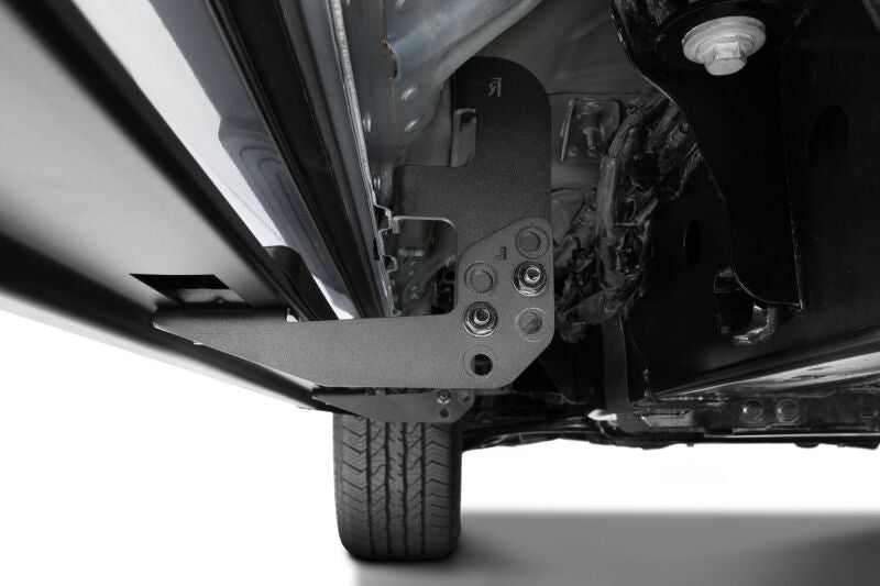 RealTruck 15-22 Chevy Colorado/GMC Canyon Extended Cab Traxio 4in Nerf Bars - Textured Black