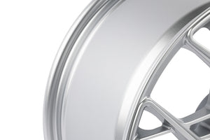 APR A02 Flow Formed - 20x9.0 - 5x112 - ET37 - 66.5mm Center Bore - Hyper Silver Wheel