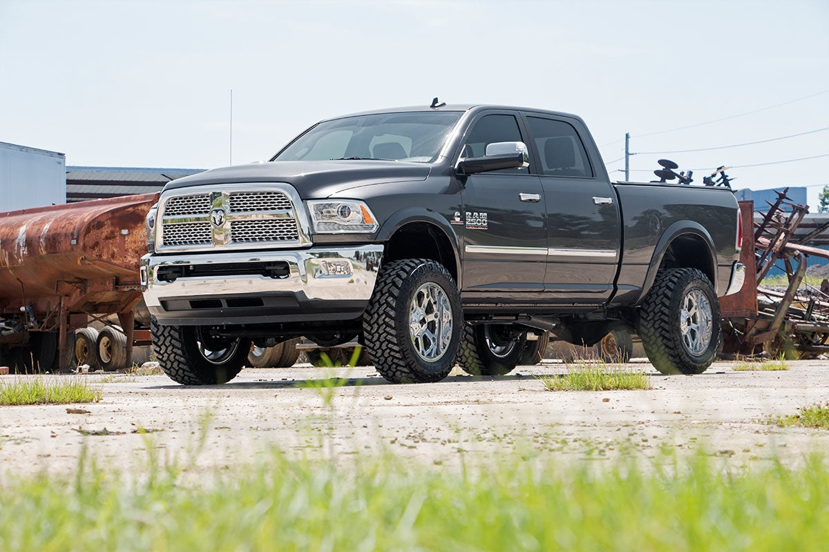 Rough Country 2.5 Inch Lift Kit | Ram 2500 4WD (2014-2026)