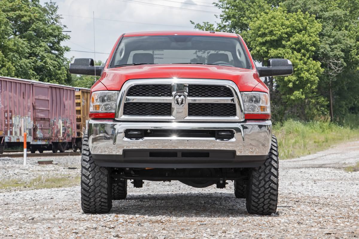 Rough Country 5 Inch Lift Kit Radius Arm Drop | SRW | Ram 3500 4WD (2013-2015)