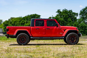 Rough Country 2.5 Inch Leveling Kit | Jeep Gladiator JT 4WD (2020-2023)