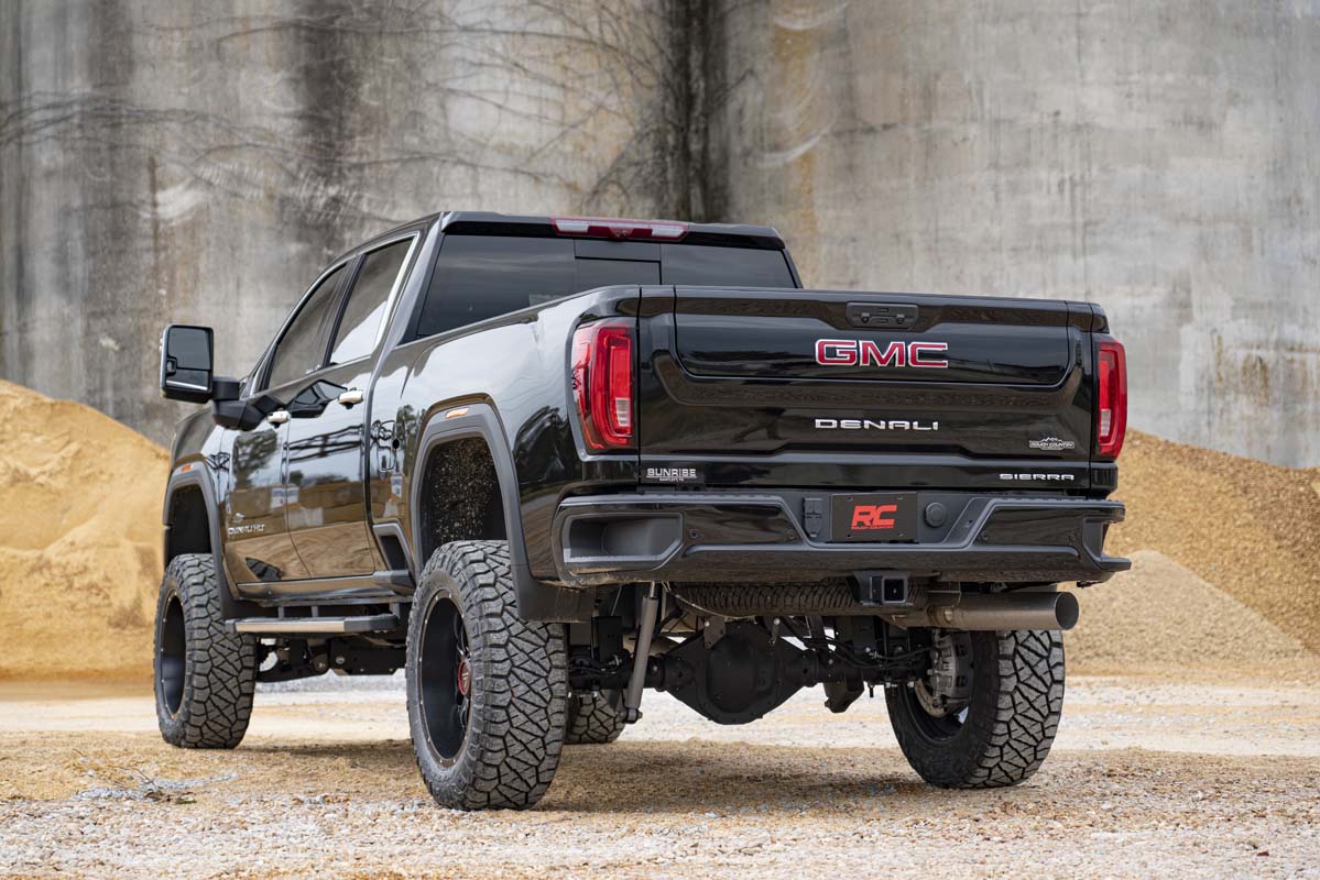 Rough Country 7 Inch Lift Kit NTD | Chevy/GMC 2500HD/3500HD 2WD/4WD (20-26)