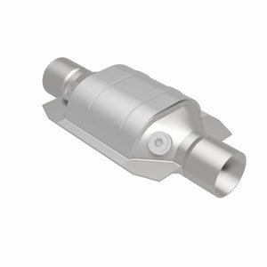 MagnaFlow Universal Catalytic Converter 2.25 W/Dual O2 Boss