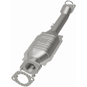 MagnaFlow Direct Fit Catalytic Converter 07 Titan 5.6L P/S rr OEM
