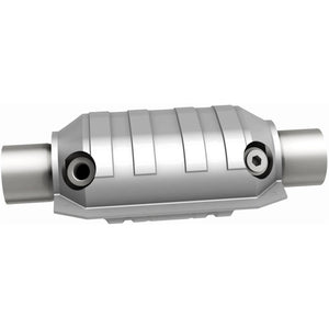 MagnaFlow Universal Catalytic Converter 2.5 W/Dual O2 Boss