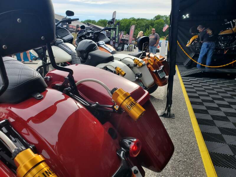 Ohlins 14-25 Harley FL Touring STX 36 Twin Blackline 12in Shocks