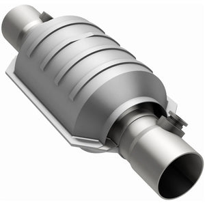 MagnaFlow Universal Catalytic Converter 2 Dual O2 Boss