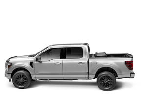 BAK 17-20 Nissan Titan 5ft 6in Bed BAKFlip MX4 Matte Finish