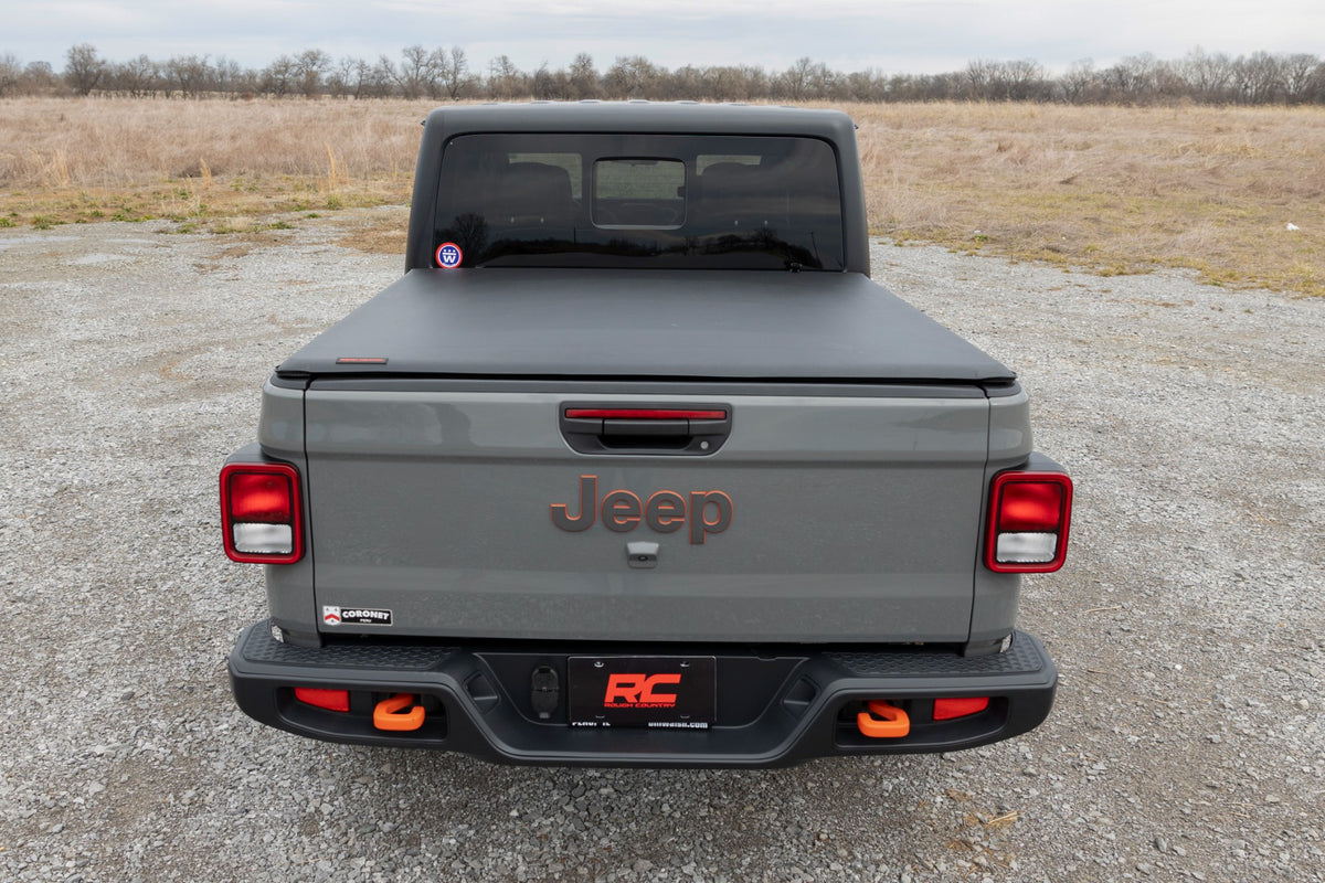 Rough Country Soft Roll Up Bed Cover 5' Bed | Jeep Gladiator JT 4WD (2020-2026)