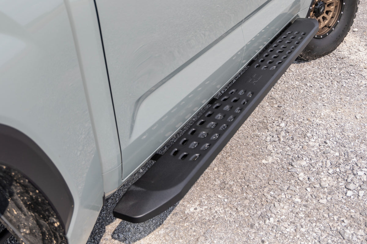 Rough Country RPT2 Running Board Crew Cab | Black | Toyota Tundra 2WD/4WD (2022-2026)