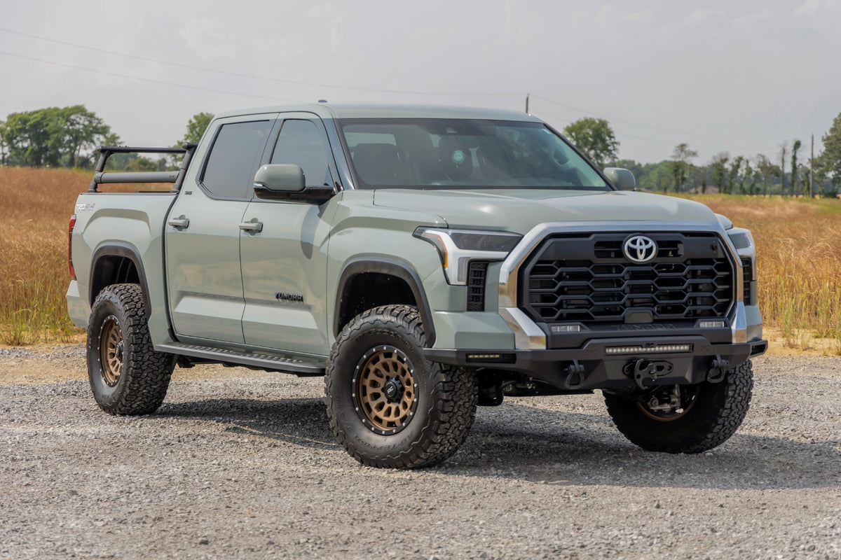 Rough Country RPT2 Running Board Crew Cab | Black | Toyota Tundra 2WD/4WD (2022-2026)