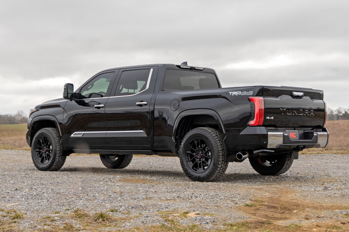 Rough Country 1.75 Inch Leveling Kit w/ Rear Spacer | Toyota Tundra 2WD/4WD (2022-2026)