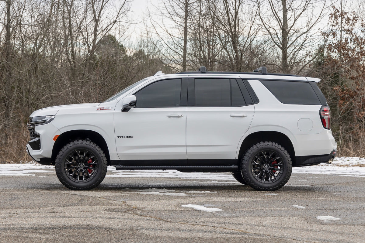 Rough Country 2 Inch Lift Kit OE Air Ride | Cadillac/Chevy/GMC Escalade/Tahoe/Yukon (21-26)