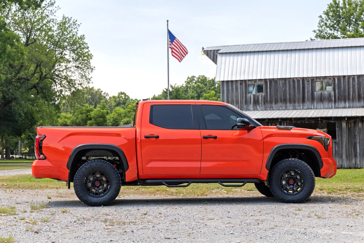 Rough Country 2.5 Inch Lift Kit TRD Pro | Toyota Tundra 4WD (2022-2026)