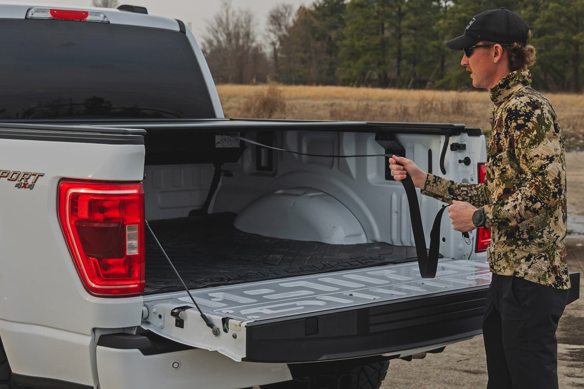Rough Country Manual Retractable Bed Cover 5'7