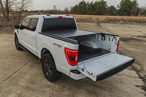 Rough Country Manual Retractable Bed Cover 5'7