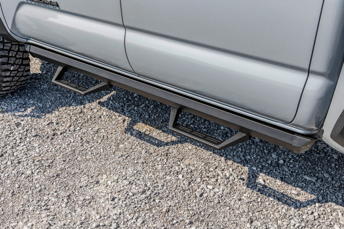 Rough Country SRL2 Adj Aluminum Step Double Cab | Toyota Tacoma 2WD/4WD (2005-2023)