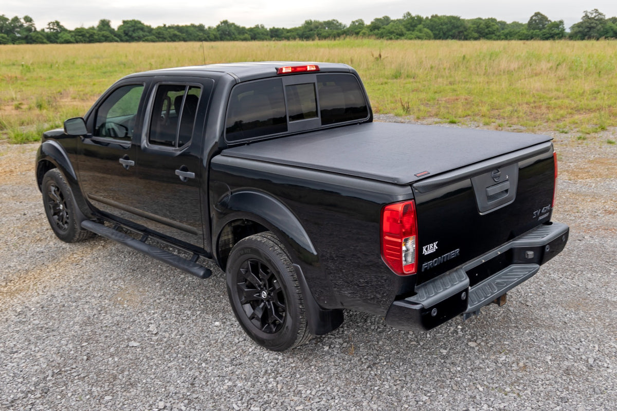 Rough Country Soft Roll Up Bed Cover 5' Bed | Nissan Frontier 2WD/4WD (2005-2021)