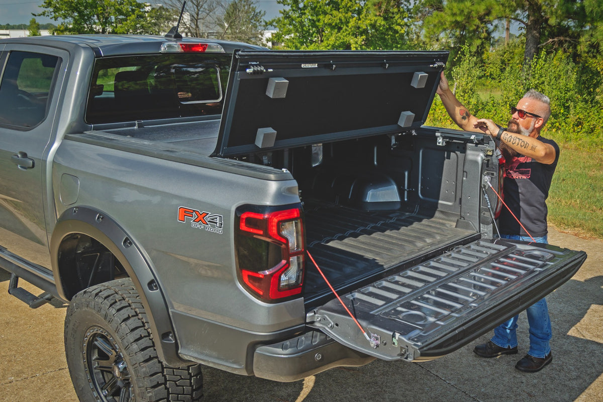 Rough Country Hard Low Profile Bed Cover 5' Bed | Ford Ranger 2WD/4WD (2024-2025)