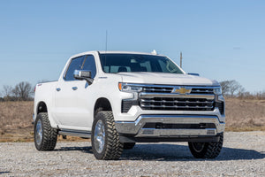 Rough Country 3.5 Inch Lift Kit | Chevy Silverado 1500 2WD/4WD (2025-2026)