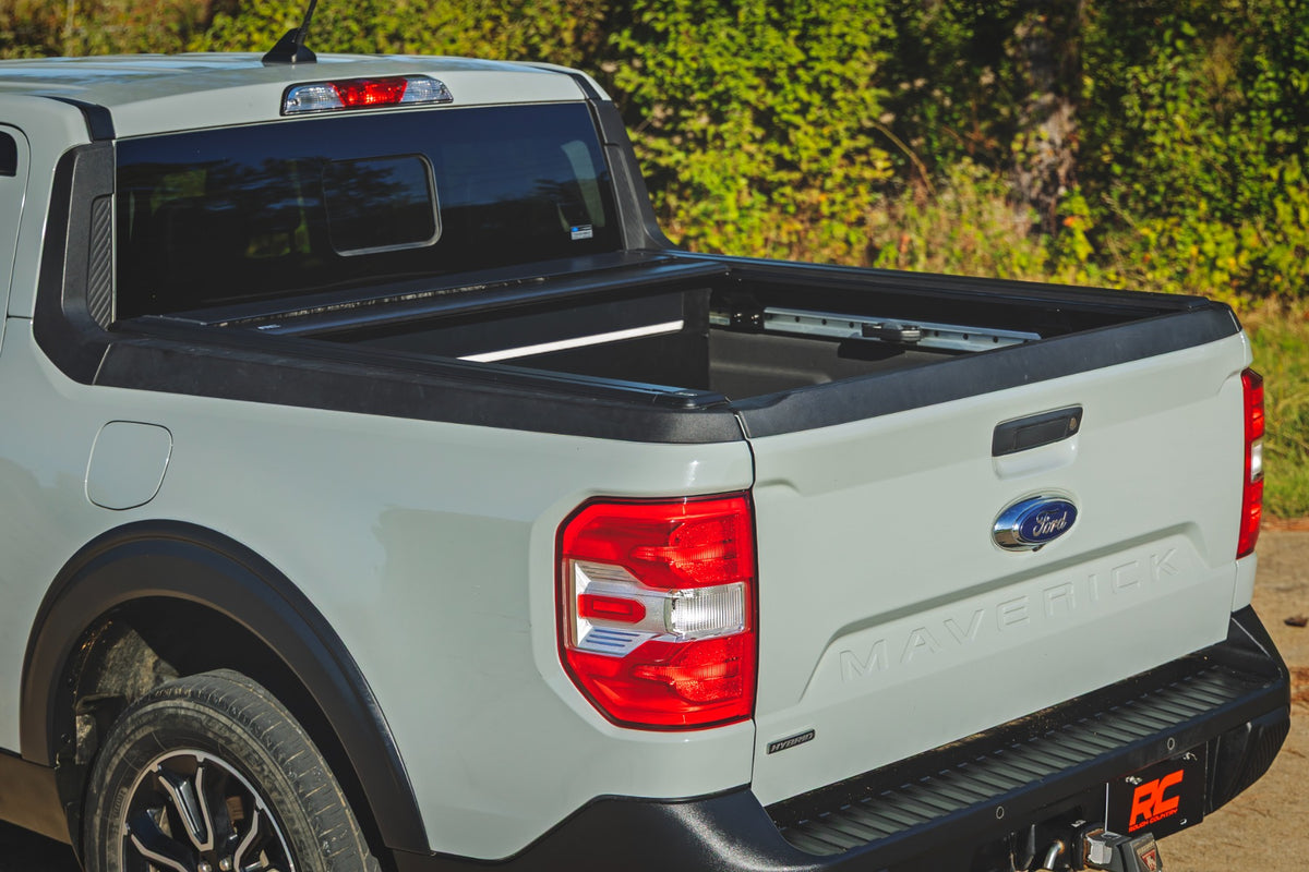 Rough Country Powered Retractable Bed Cover 4'6
