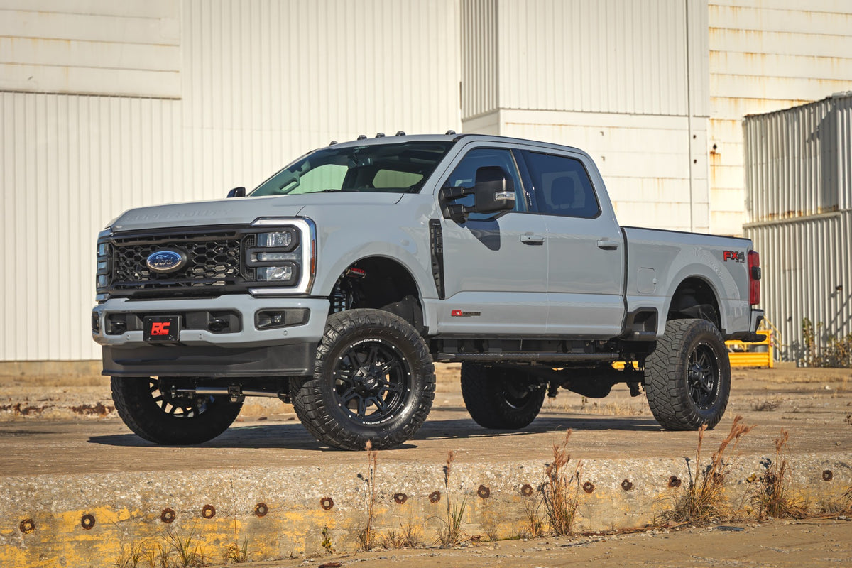 Rough Country 6 Inch Coilover Conversion Lift Kit Radius Arm | Ford F-250/F-350 Super Duty (2023-2026)