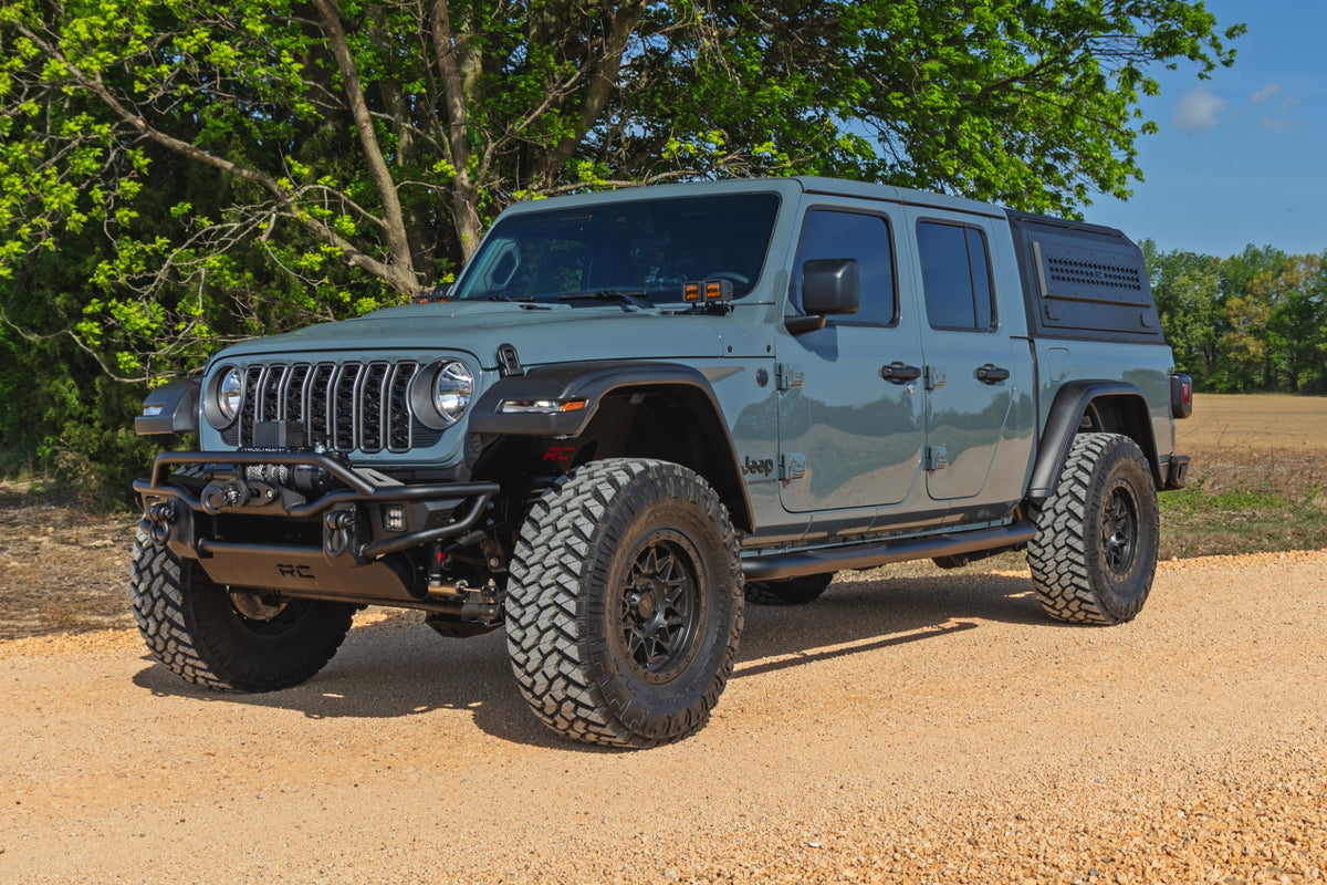 Rough Country Nerf Steps 3-Inch Tube | Jeep Gladiator JT 4WD (2020-2026)