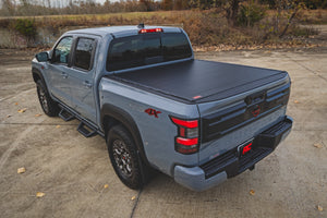 Rough Country Hard Roll Up Bed Cover 5' Bed | Nissan Frontier 2WD/4WD (2022-2026)