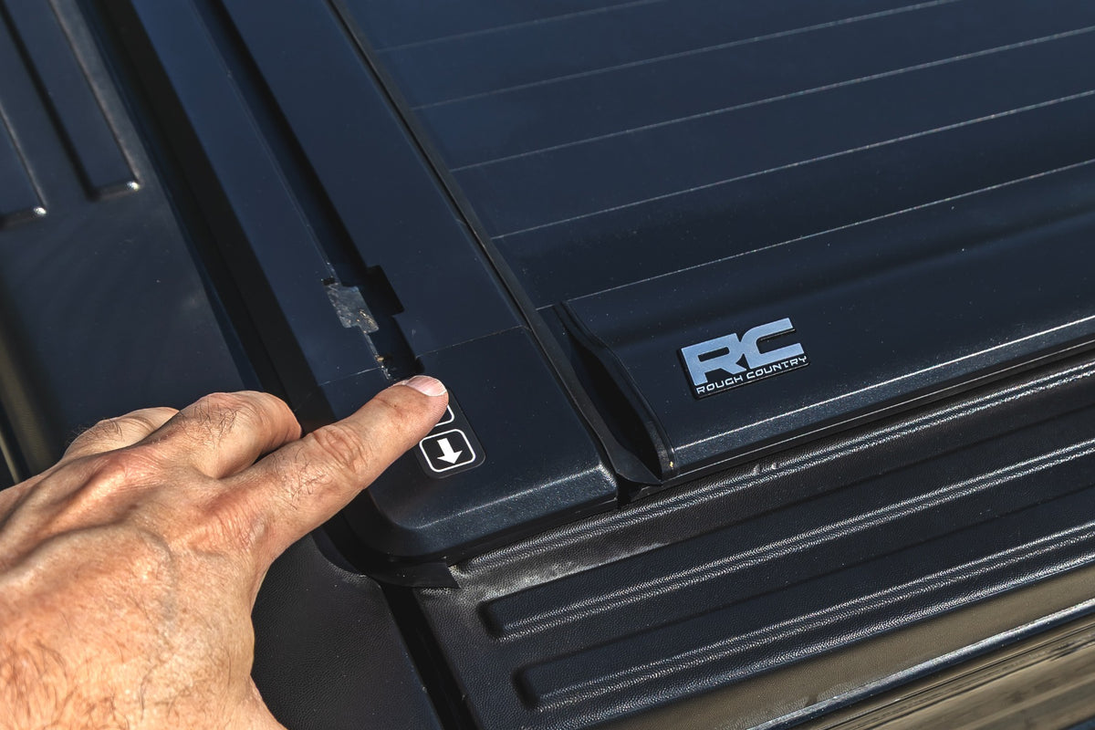 Rough Country Powered Retractable Bed Cover 5'7