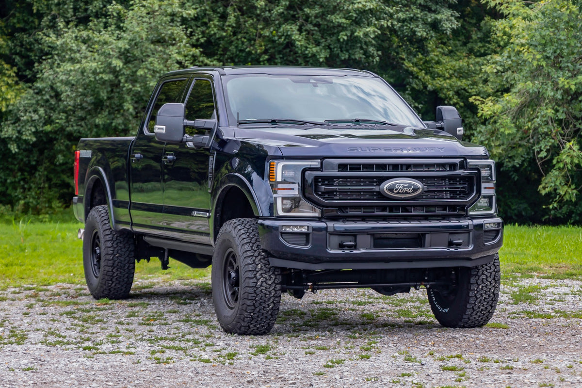 Rough Country 3 Inch Lift Kit Tremor | Ford F-250/F-350 Super Duty 4WD (2019-2022)