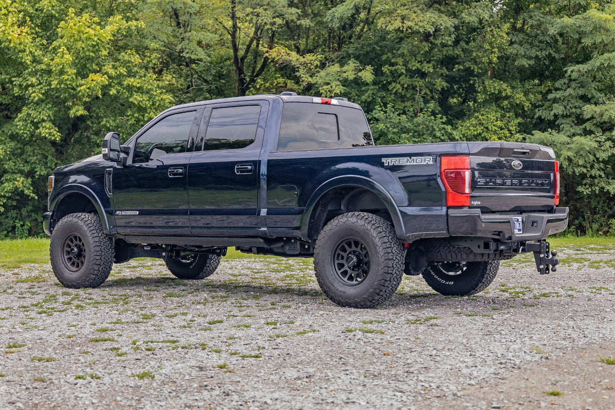 Rough Country 3 Inch Lift Kit Tremor | Ford F-250/F-350 Super Duty 4WD (2019-2022)