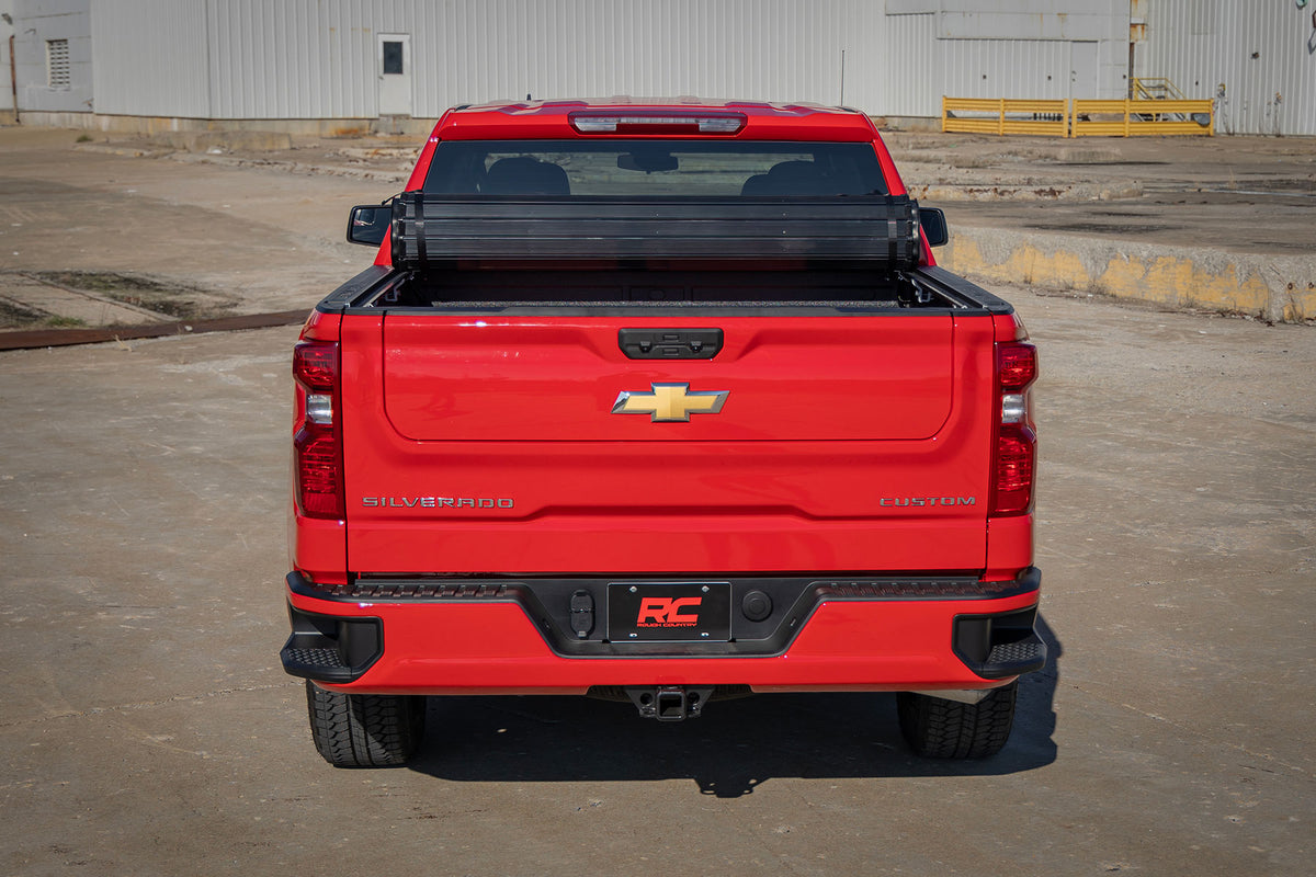 Rough Country Hard Roll Up Bed Cover | Chevy/GMC Sierra/Silverado 1500 (19-26)
