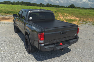 Rough Country Hard Roll Up Bed Cover | Toyota Tacoma 2WD/4WD (2016-2023)
