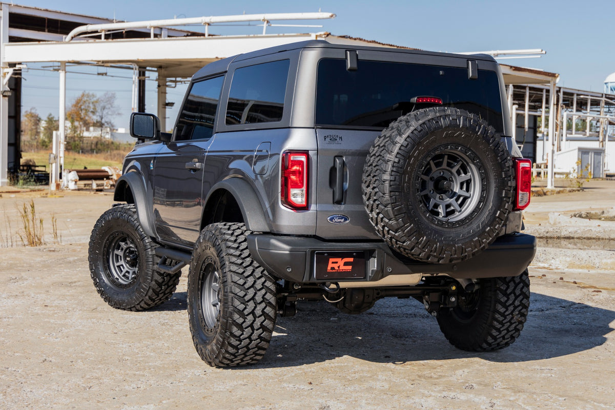 Rough Country Nerf Steps Wheel to Wheel | 2 Door | Ford Bronco (2 Door) 4WD (2021-2026)