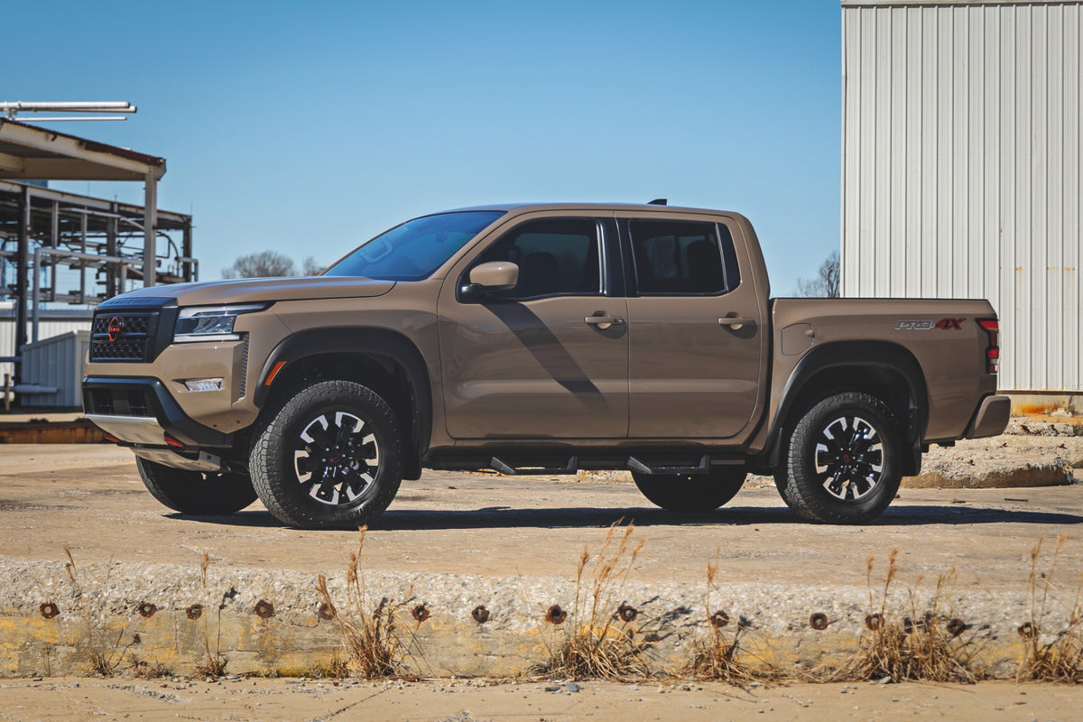 Rough Country 1.5 Inch Leveling Kit PRO-4X | Nissan Frontier 4WD (2022-2026)