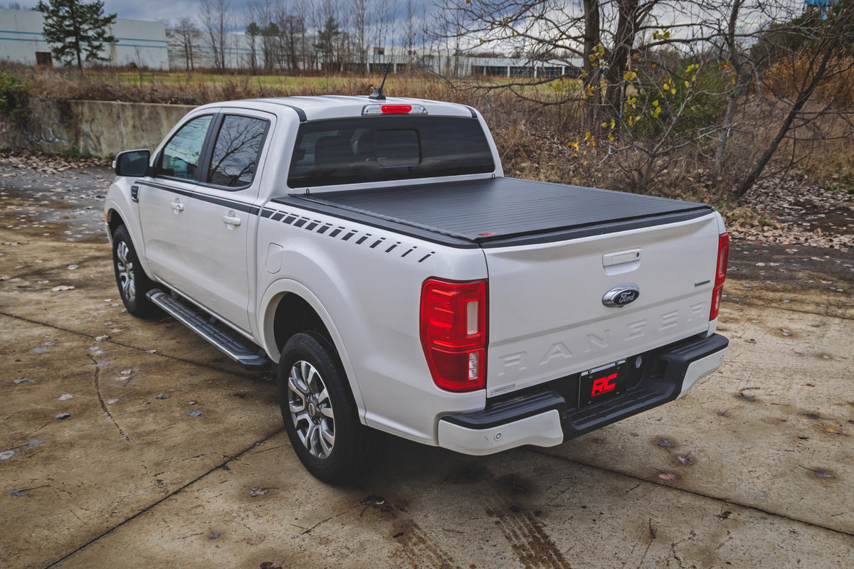 Rough Country Hard Roll Up Bed Cover 5' Bed | Ford Ranger 2WD/4WD (2019-2023)