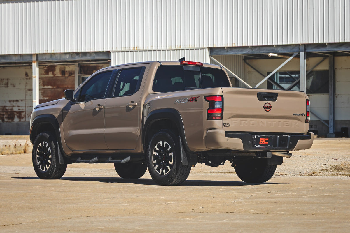 Rough Country 1.5 Inch Leveling Kit PRO-4X | Nissan Frontier 4WD (2022-2026)