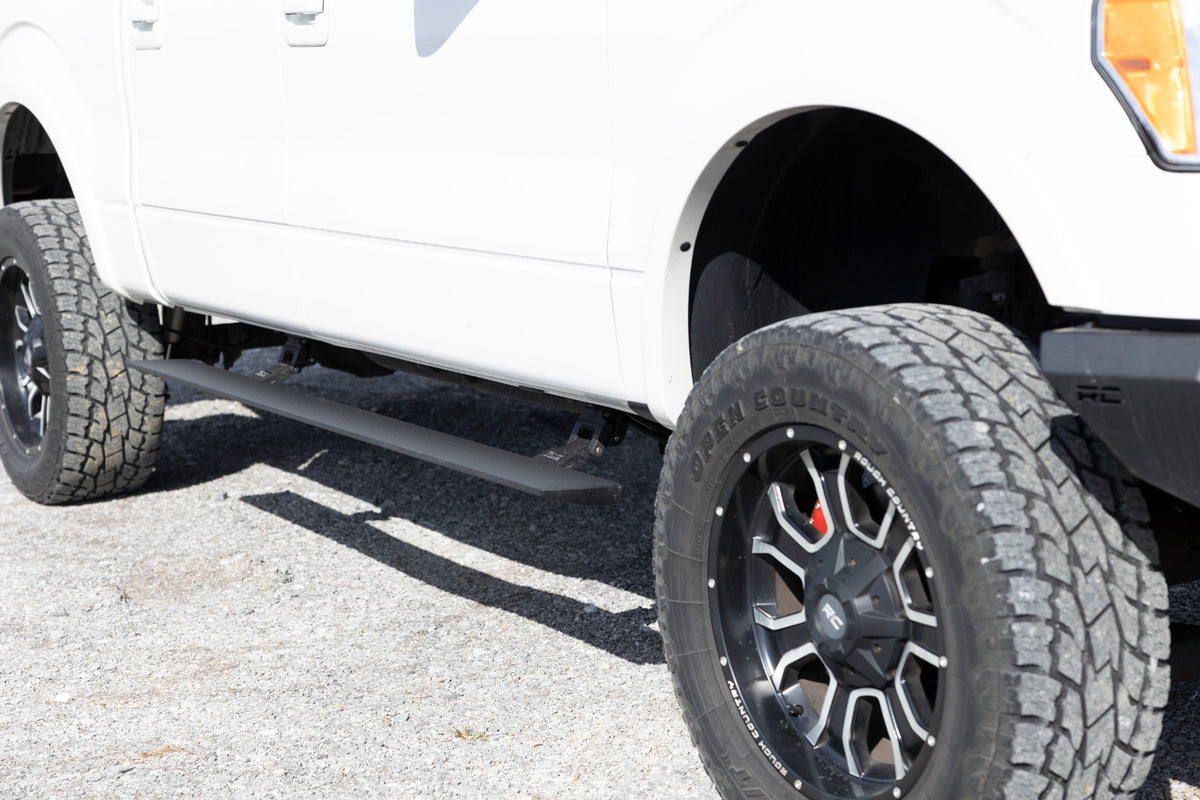 Rough Country Power Running Boards Dual Electric Motor | Crew Cab | Ford F-150 (09-14)