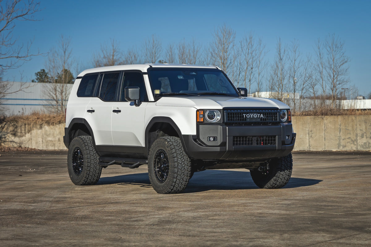 Rough Country Nerf Steps Cab Length | Toyota Land Cruiser 4WD (2024-2026)