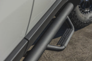 Rough Country Nerf Steps Cab Length | Toyota Land Cruiser 4WD (2024-2026)