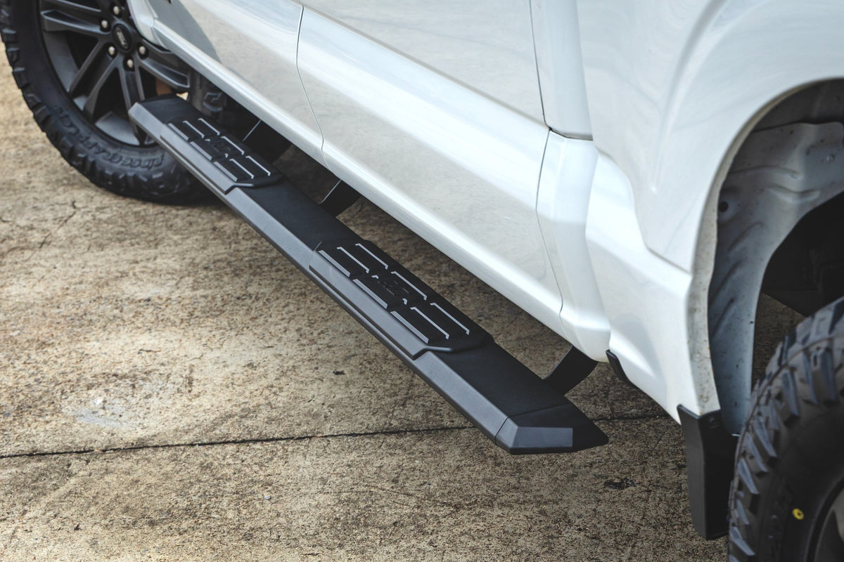 Rough Country TR2 Running Boards | Ford F-150/Lightning/F-250/F-350/Raptor (2015-2026)