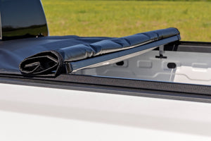 Rough Country Soft Roll Up Bed Cover 5' Bed | Chevy/GMC Canyon/Colorado 2WD/4WD (15-26)