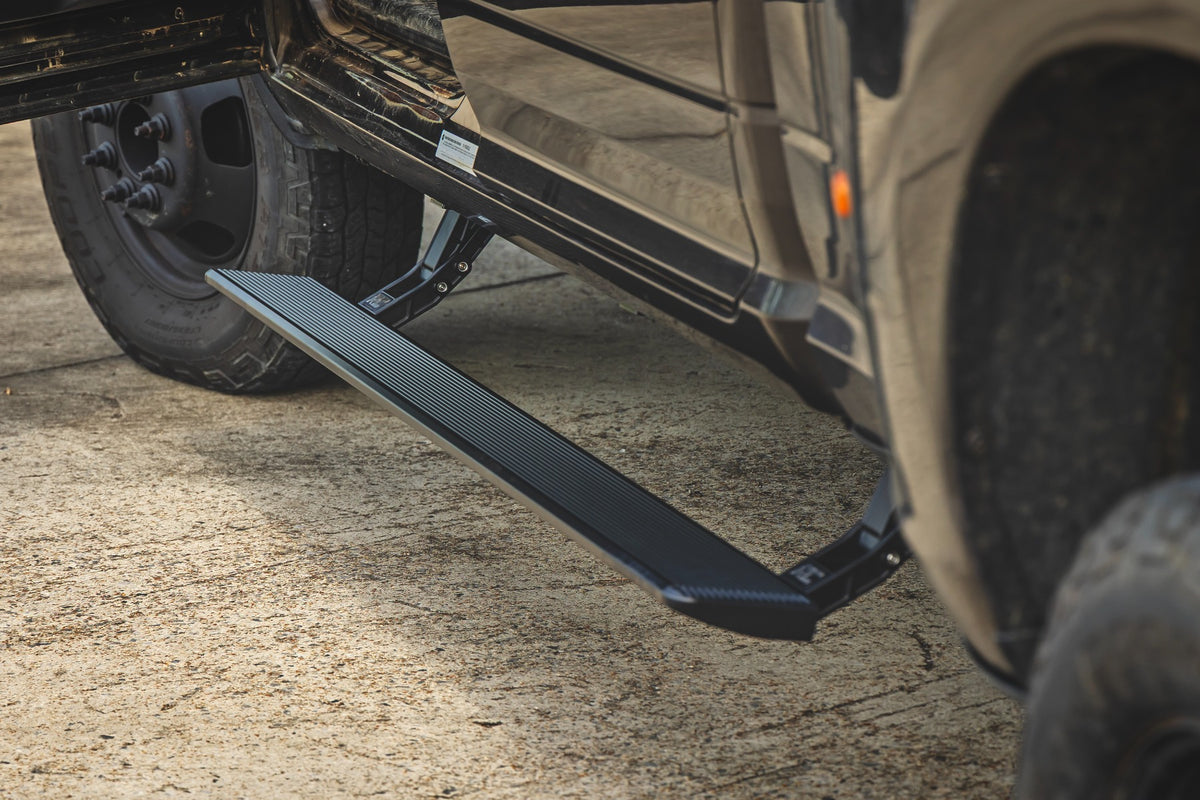 Rough Country Power Running Boards HT-Series | Crew Cab | Ram 2500/3500 2WD/4WD (11-26)