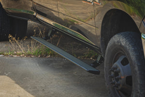 Rough Country Power Running Boards HT-Series | Crew Cab | Ram 2500/3500 2WD/4WD (11-26)