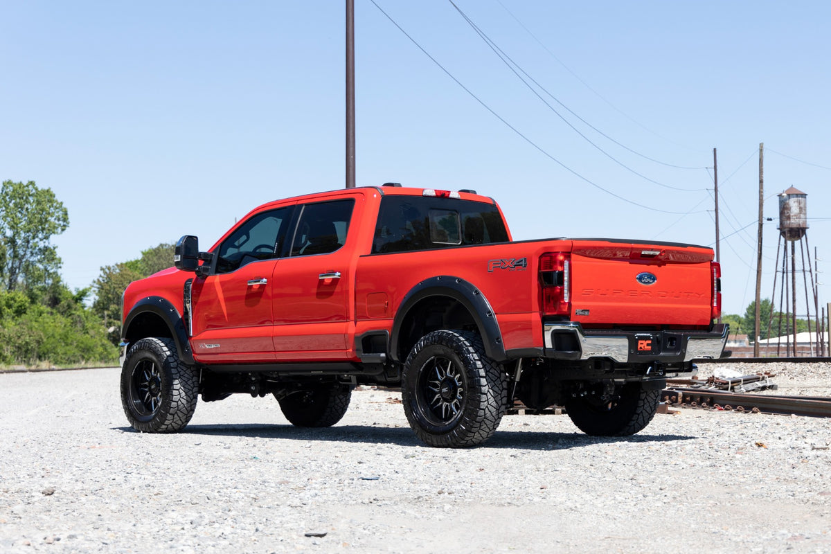 Rough Country 3 Inch Lift Kit | Ford F-250/F-350 Super Duty 4WD (2023-2026)